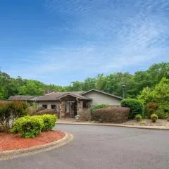 Los Lagos at Hot Springs Village a Ramada by Wyndham