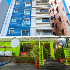 Hotel Blue Dawn - Near DLF Cyber City, Gachibowli