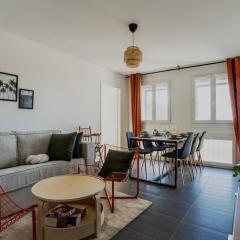 L'élégant - Parking - Metro