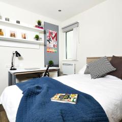 Vita Student-Only, Premium Studio Crosshall, Liverpool