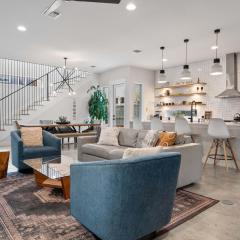 Picture-Perfect Trendy Vibes Minutes From Rainey
