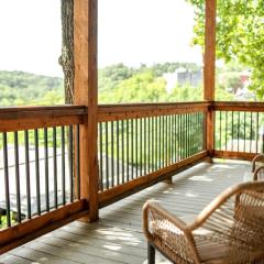 151 Spring Downtown Eureka Springs Suite B