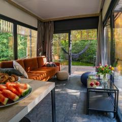 Water Hideout - Floating Luxury in Pure Wilderness