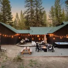 Family Cabin With Hot Tub, Games, & Forest Views