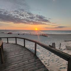 Vagueira Guest House & Beach Hostel