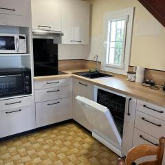 Villa Climatisée 6 Pers - Proche Port & Village - Parking Privé - FR-1-796-88