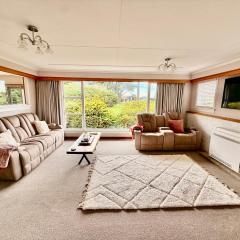 Comfort & Warmth at Stag Lodge Near Queens Park