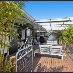 Tiny Home with a short walk to the river