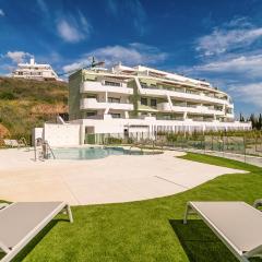 Beautiful Apartment In Fuengirola