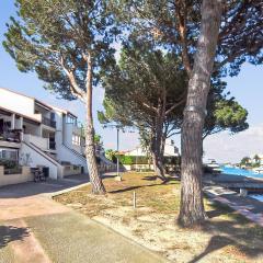 Beach Front Home In Saint-Cyprien Plage