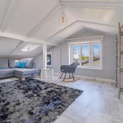 Majkowskiego II, Sun & Snow