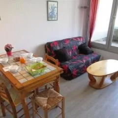 Studio cabine 5 pers avec balcon, au pied des pistes de La Mongie 1800, proche commerces et spa thermal - FR-1-404-2