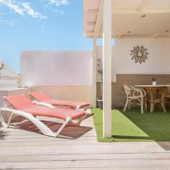 Caleta Beach Deluxe