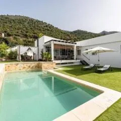 Villa Sueños Luxury-Piscina Privada-Vistas y Relax