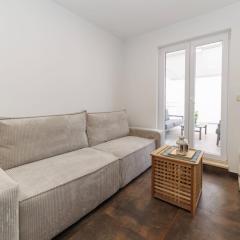 Apartments 23 and 25 with free private parking