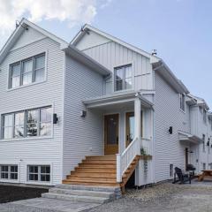 Most beautiful condo 101 in Bromont Vieux