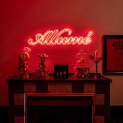 Adult BnB Eurekas House of Pleasure