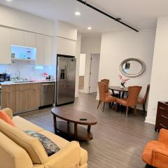 Modern Venice Beach Stay - Walk to Marina & Boardwalk
