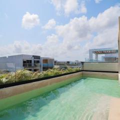 Crystal Stunning Penthouse with Private Pool