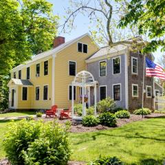 Gorgeous Cape Cod Mansion With Spa Near Beach