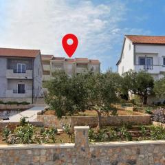 Apartments with parking space Tkon, Pasman - 24359