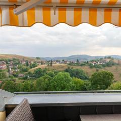 Ferienwohnung Kühl 3 mit Balkon, Sauna und Fitnessraum