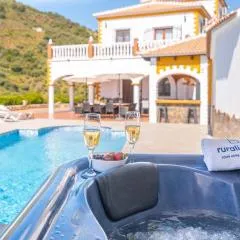 Villa Javier Sayalonga by Ruralidays
