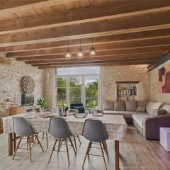 Maison authentique en pierre pour 7 avec jardin