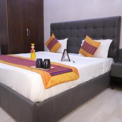 Divine India Service Apartment 1Bhk,L-36B,Saket