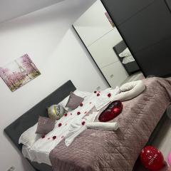 Apartament sector 5 Sara