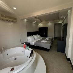 Apartment wıth jacuzzı and pool 10 mınutes from the DeadSea