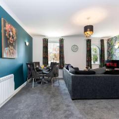 Private parking TS1 2 bed Apartment