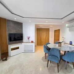 Luxurious Apartment