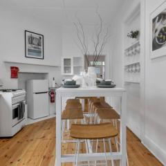 Minutes from the beach Glenelg