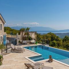 Villa Vila 72 by Interhome