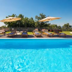 Holiday Home Perva by Interhome