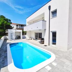 Family friendly house with a swimming pool Povljana, Pag - 24256