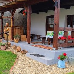 Vándor Kakas Vendégház dézsafürdővel