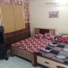 जय संतोषी मां होटल