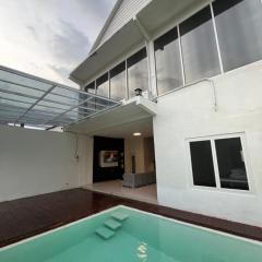 Java Seven Villas