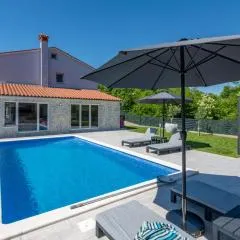 Villa Kalac, a charming holiday pool oasis near the sea