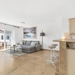 Cute Apartment in Benamara a few meters from the beach between Estepona &Marbella