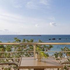 Neachora Beachfront Suites