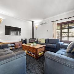 Margs In Mandurah- Classic Family Holiday Abode!