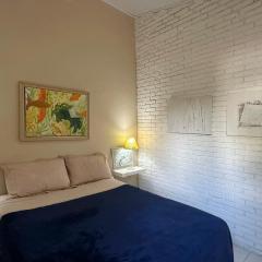 Casa confortavel, bem equipada com Wi-Fi e garagem