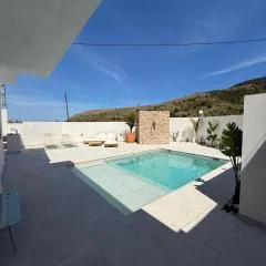 Los Chopos, Tranquil Rural Paradise with Private Pool & Outdoor kitchen