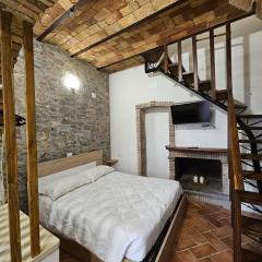 Romantic House-Il Rifugio del Lago fronte lago