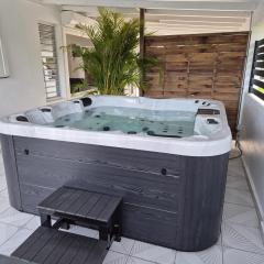 Maison confortable à Sainte-Anne avec jardin