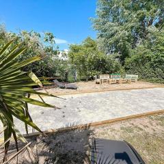 Maison de vacances à 350m de la plage avec jardin, véranda et Wi-Fi gratuit - FR-1-361-525