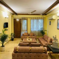 Fortune Home Service Apartment 4Bhk,D-36, Saket